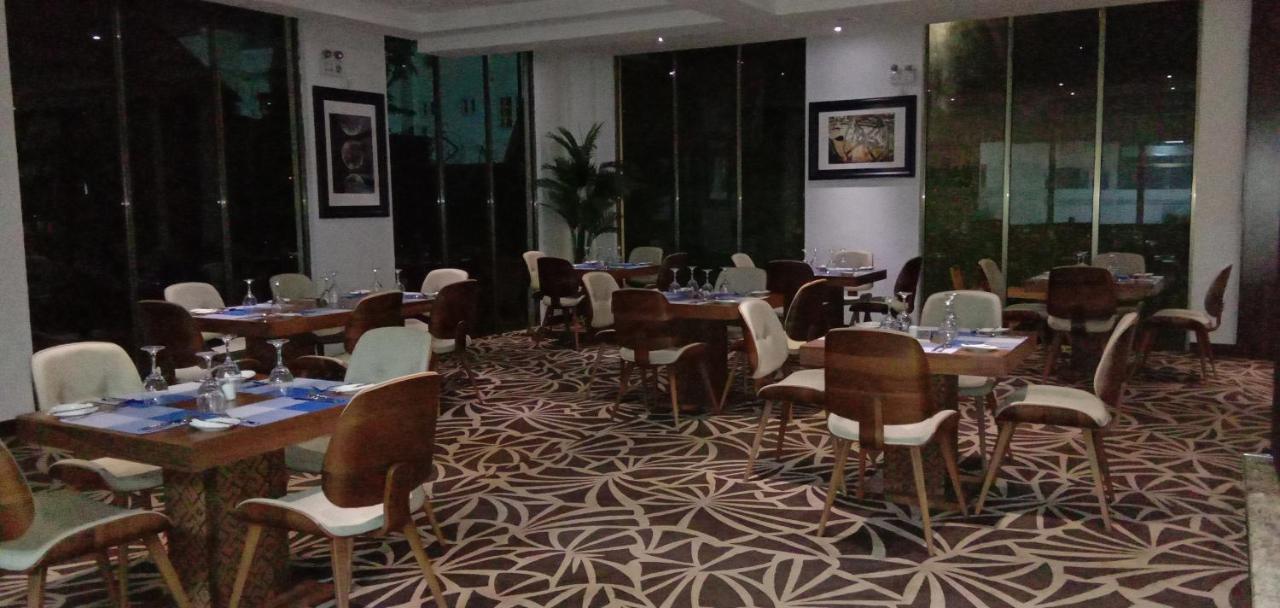 Summerset Continental Hotel By Usuma Mobushipe Extérieur photo